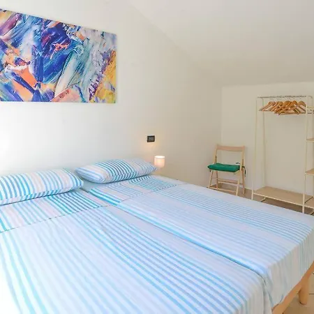 Il Geranio Ristrutturata Con Ac E Wifi Appartement